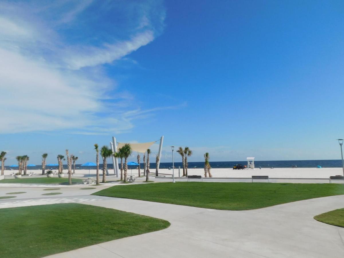 Budget Friendly Condo Perfect For A Romantic Getaway Within Walking Distance To The Beach! Gulf Shores Ngoại thất bức ảnh