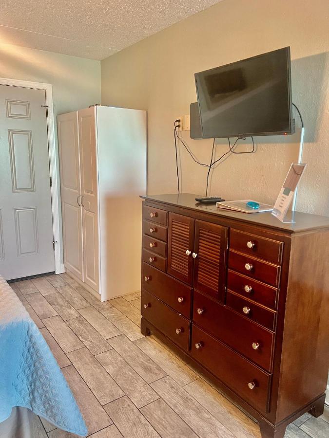 Budget Friendly Condo Perfect For A Romantic Getaway Within Walking Distance To The Beach! Gulf Shores Ngoại thất bức ảnh